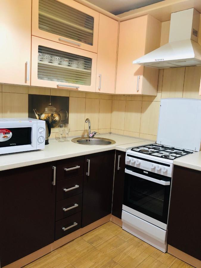 Apartment Rovno Rivne Exterior photo